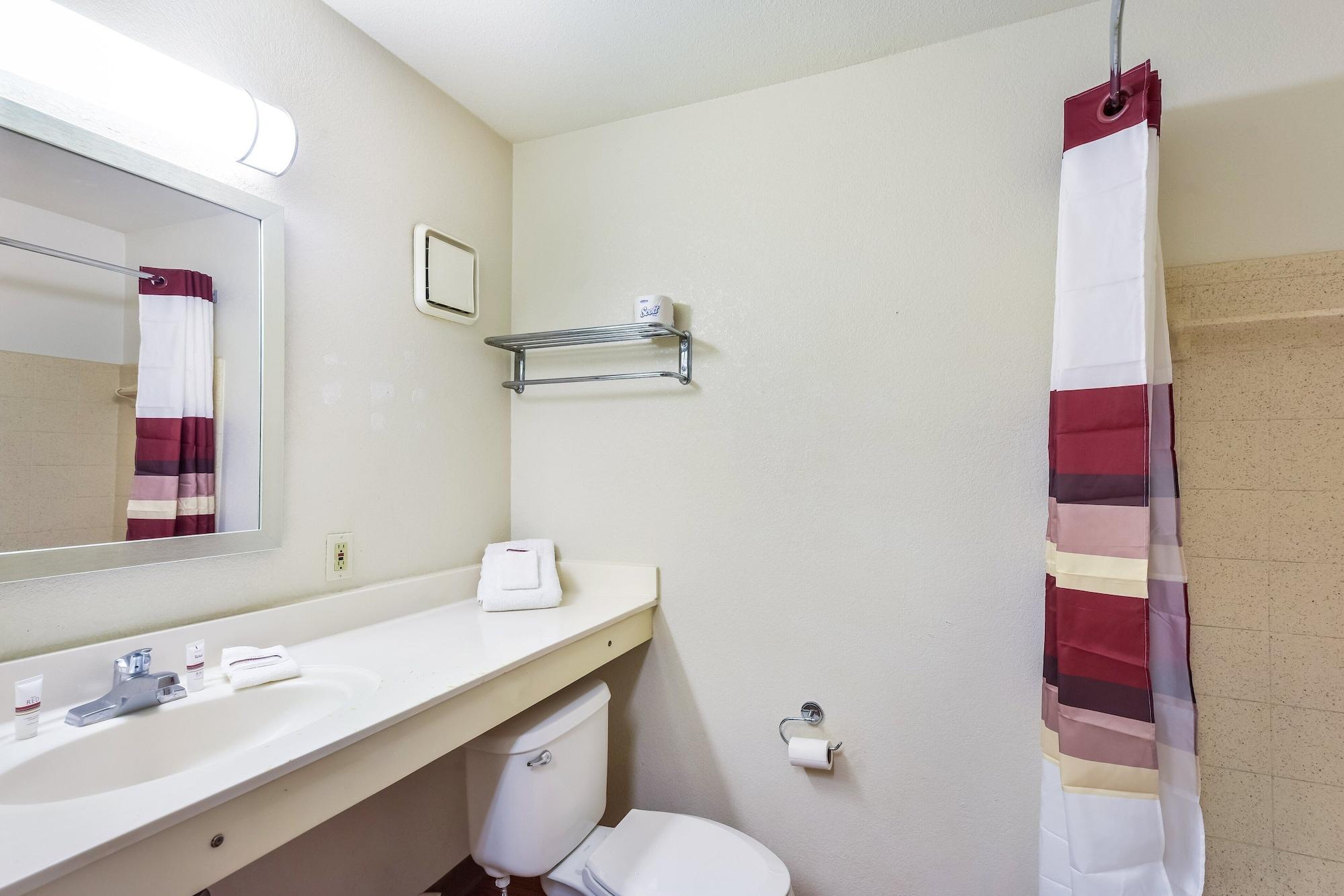 Hometowne Studios By Red Roof Dallas - North Addison - Tollway المظهر الخارجي الصورة
